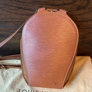 FINAL MARKDOWN💯% Authentic LV Epi Mabillon backpack